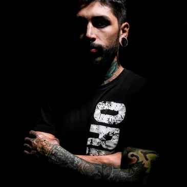Jhony - Tattoo & Body Piercing Instructor at Oriana Academy